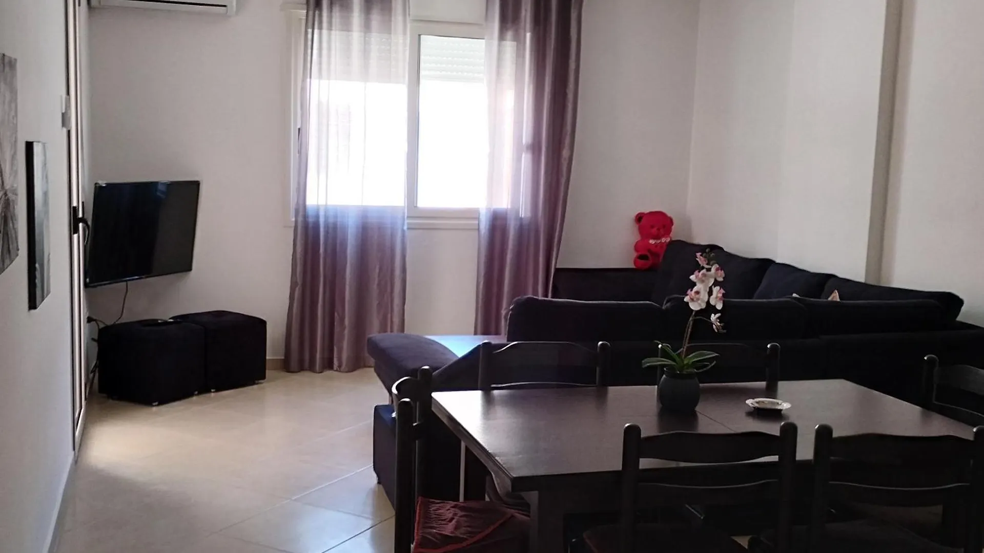 Hergi Apartament Vlore