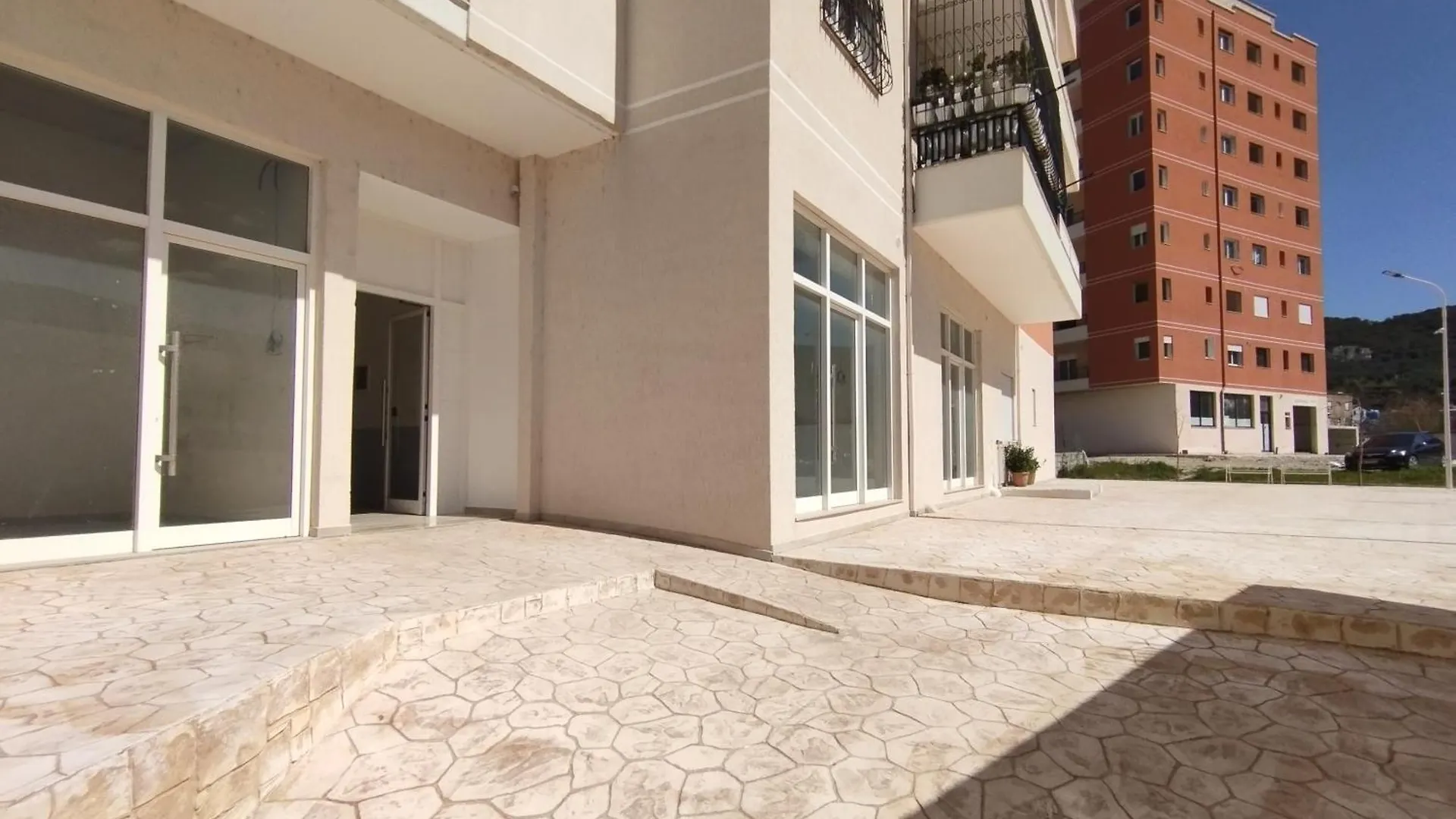 Apartment Hergi Apartament Vlore